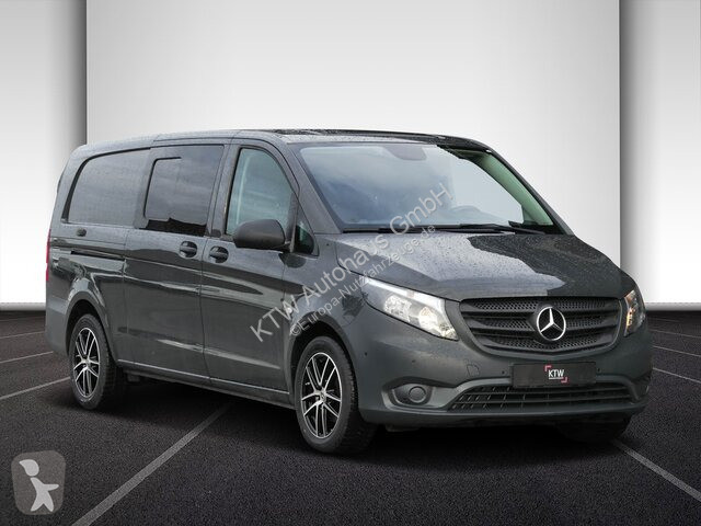 Veicolo commerciale Mercedes Vito...