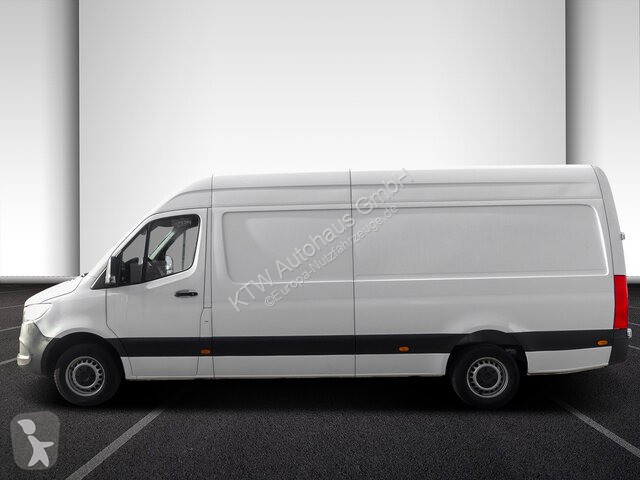 Veicolo commerciale Mercedes 317...