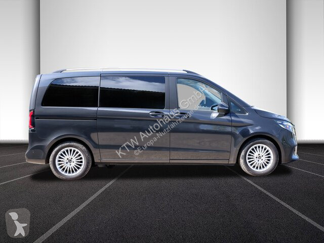 Bedrijfswagen Mercedes