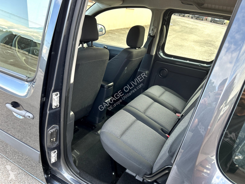 Véhicule utilitaire Mercedes Mixto Extra Long...