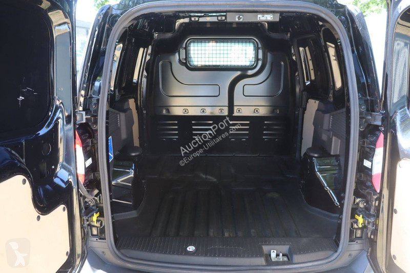 Furgoneta Ford Courier
