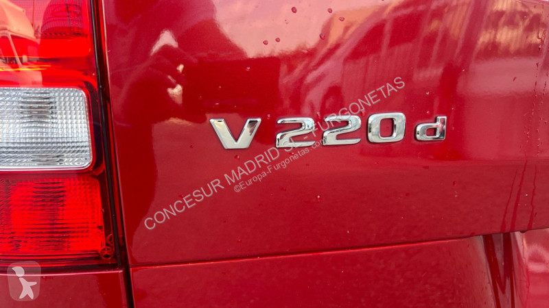Veicolo commerciale Mercedes 220 d Largo