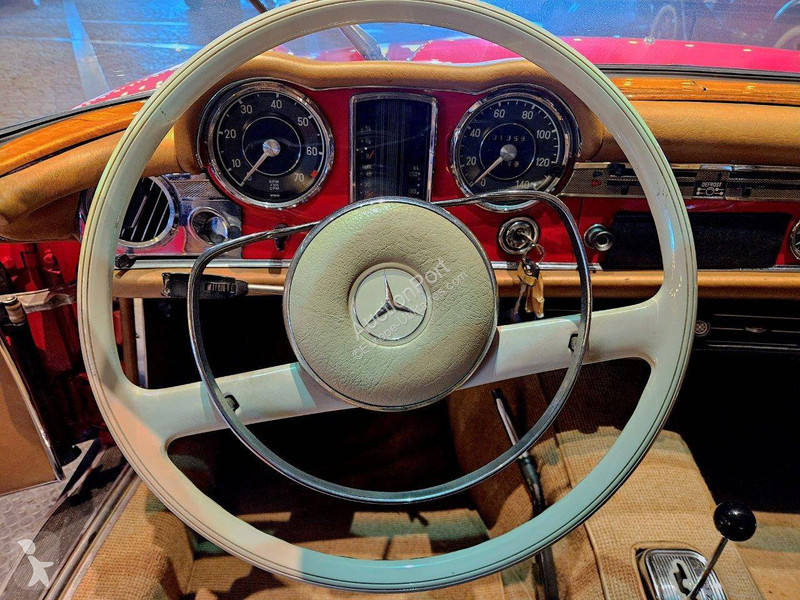 Furgoneta Mercedes SL 'Pagode' 200-serie