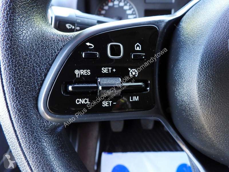 عربة نفعية Mercedes 23ASTER