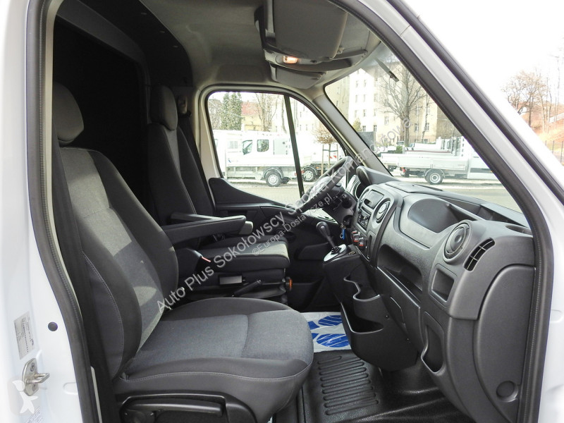 Véhicule utilitaire Renault  MASTER