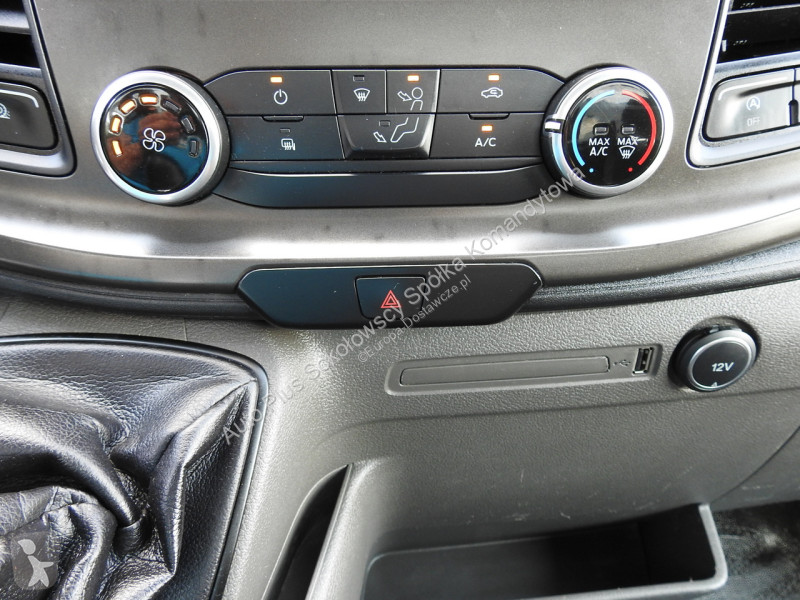 عربة نفعية Ford  TRANSIT