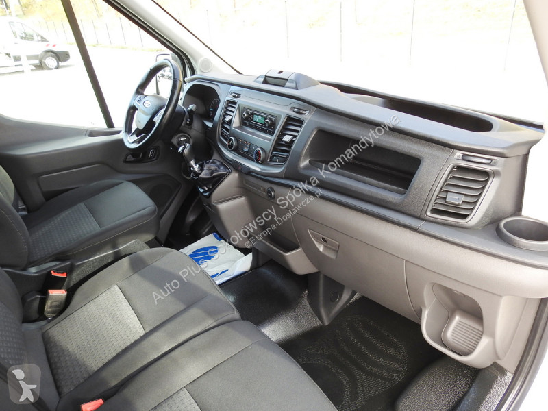 Samochód dostawczy Ford  TRANSIT