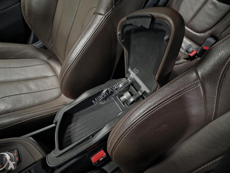 عربة نفعية BMW X1 xDrive 25d - BVA  F48 xLine
