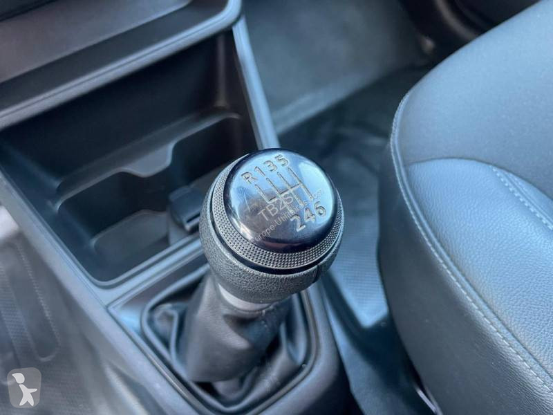 عربة نفعية Renault