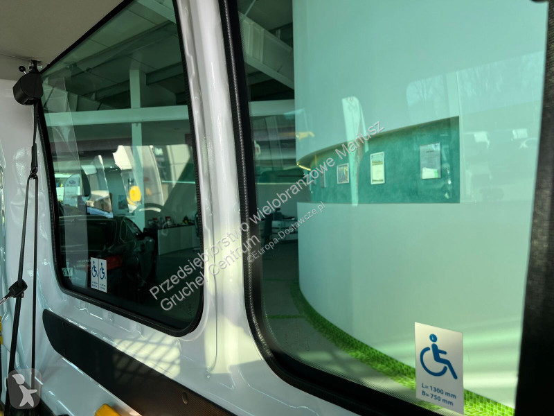 Лекотоварен автомобил Ford Transit 2.2 / 1...