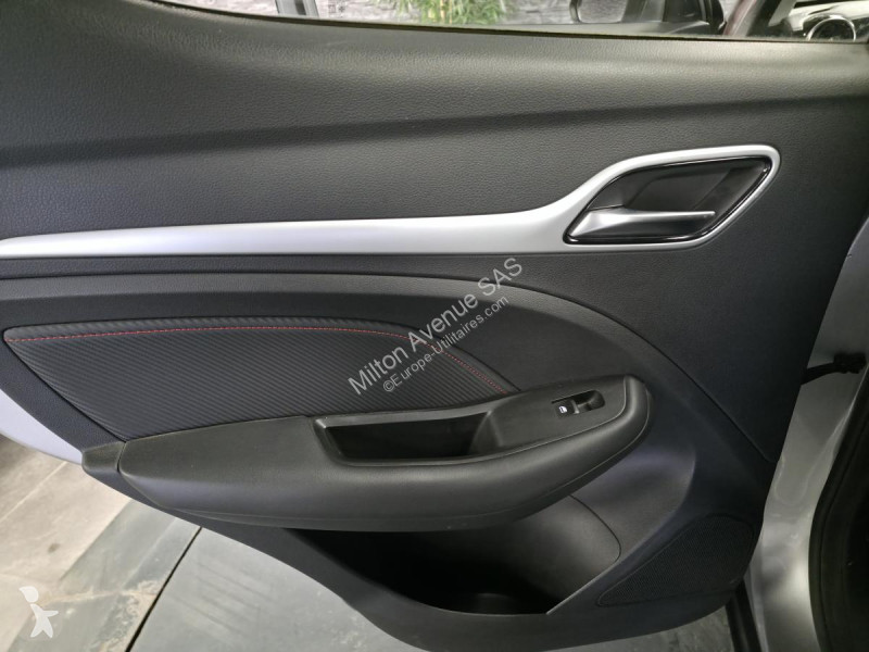 Samochód dostawczy MG ZS 1.5L VTi  Tech - 106...