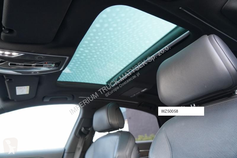 Samochód dostawczy Audi A8