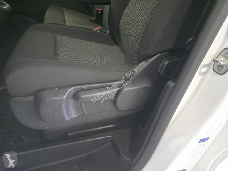 Véhicule utilitaire Opel VIVARO M 2.0 BlueHDi -...