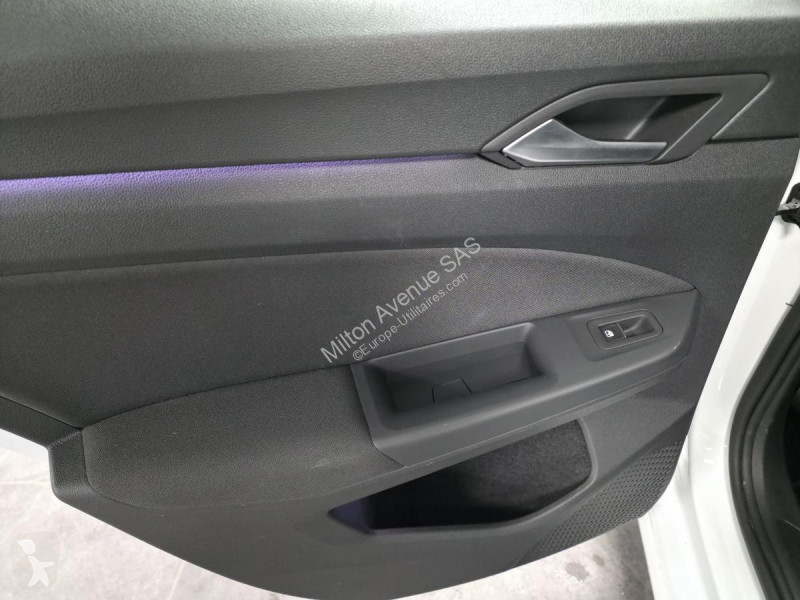 عربة نفعية Volkswagen GOLF VIII 2.0 TDI SCR -...