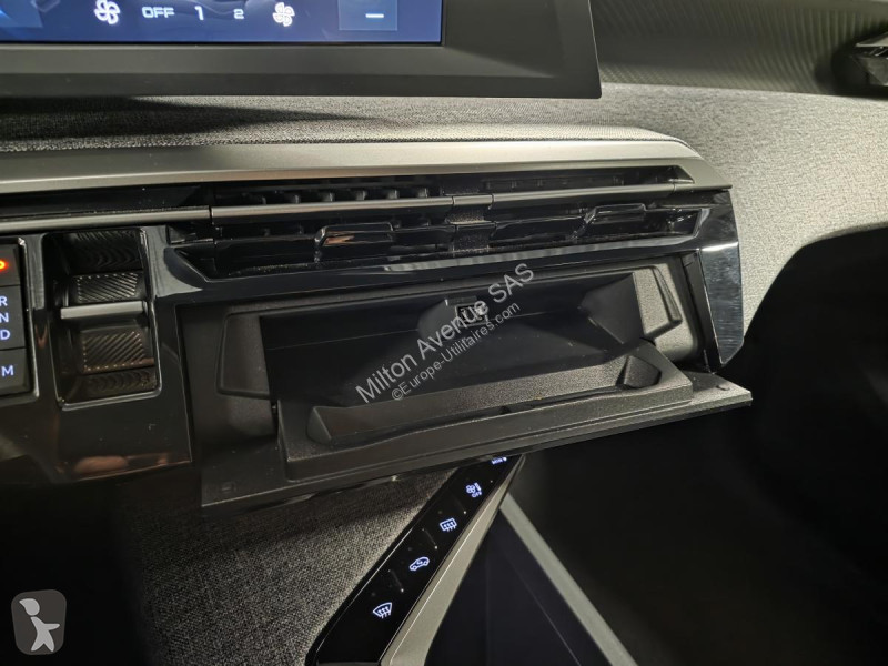 Peugeot 5008 1.2i Hybrid -136 - BV e-DCS6  III...