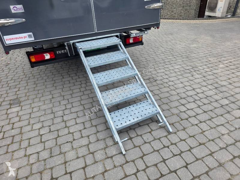 Samochód dostawczy Iveco
