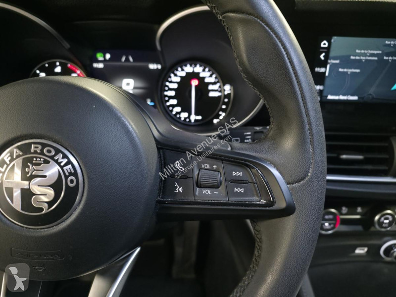 Samochód dostawczy Alfa-Roméo STELVIO 2.2 D -...