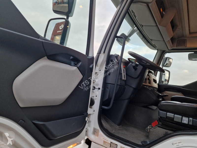 Véhicule utilitaire Volvo FL 290 STX BUFFL...