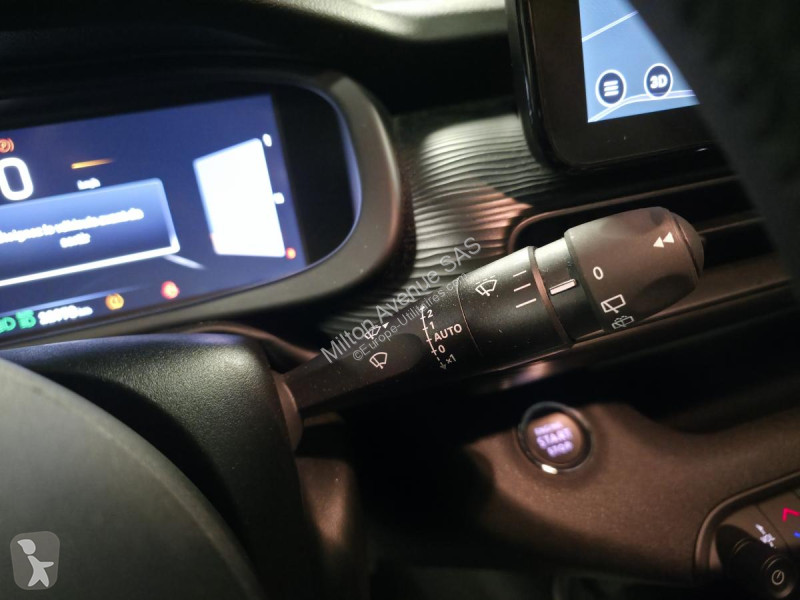 Samochód dostawczy Jeep AVENGER 1.2 Turbo T3 -...