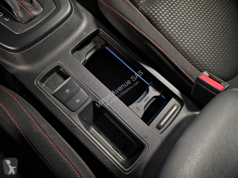 Véhicule utilitaire Ford FOCUS 1.0 EcoBoost...