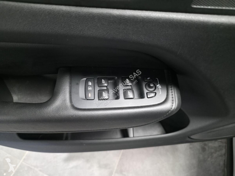 Samochód dostawczy Volvo XC60 B4 Micro-Hybride...