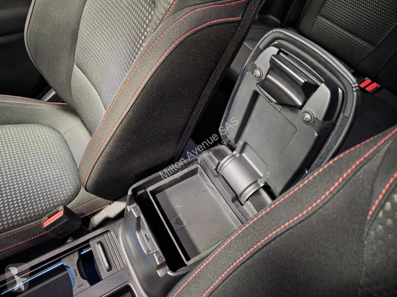 Véhicule utilitaire Ford FOCUS 1.0 EcoBoost...