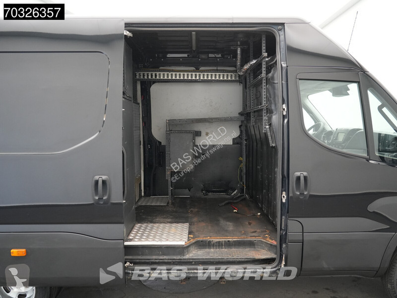 عربة نفعية Iveco 50C18 3.0L Dubbellucht L2H2...