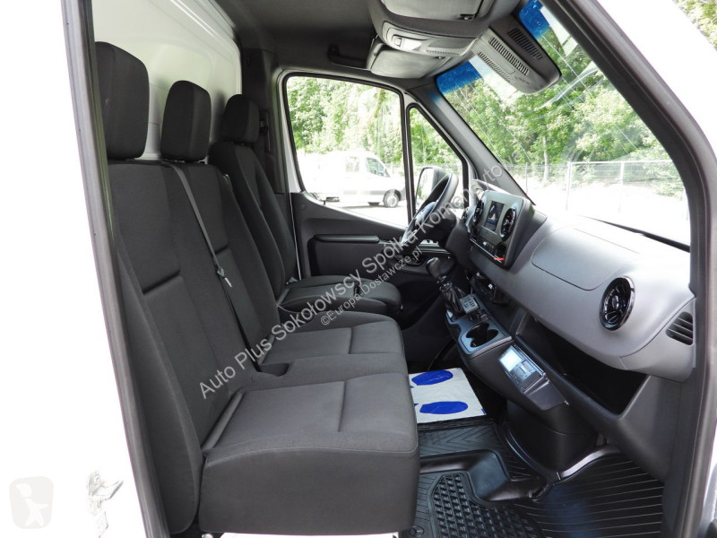 Коммерческий автомобиль Mercedes 25OXER