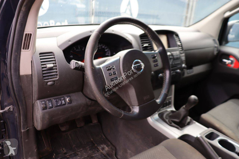 Autoutilitară Nissan