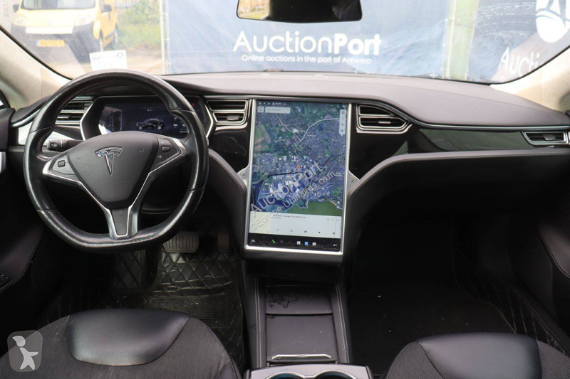 Furgoneta Tesla