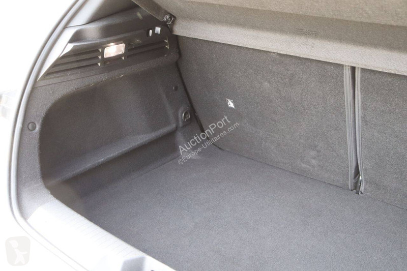 عربة نفعية Opel