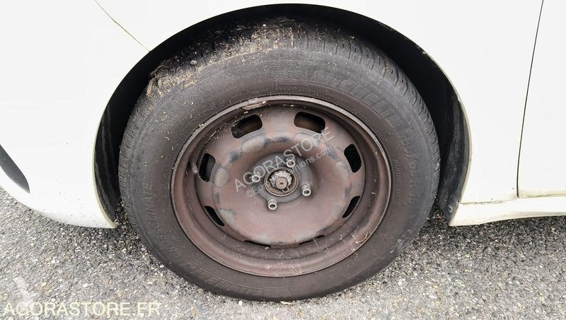 Nyttofordon Peugeot 208