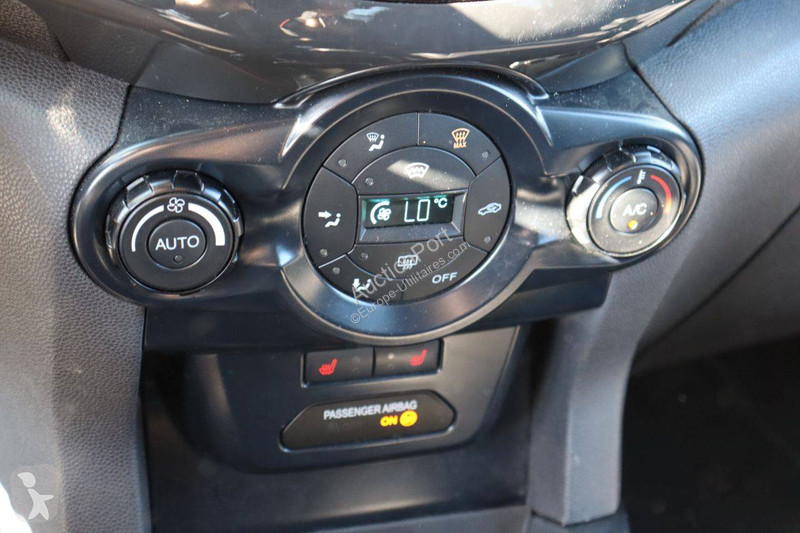 عربة نفعية Ford  EcoSport