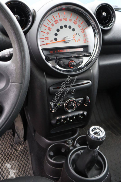 Furgoneta Mini R60