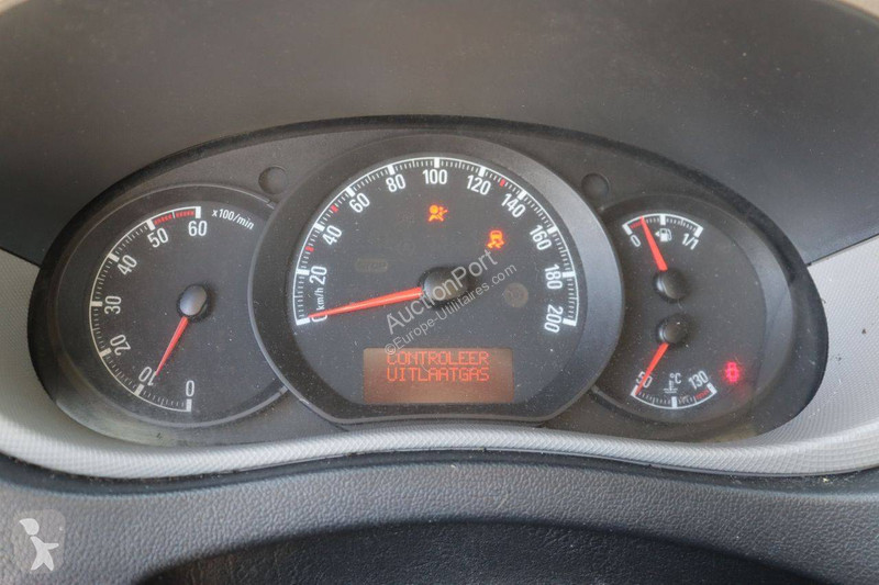 Véhicule utilitaire Opel