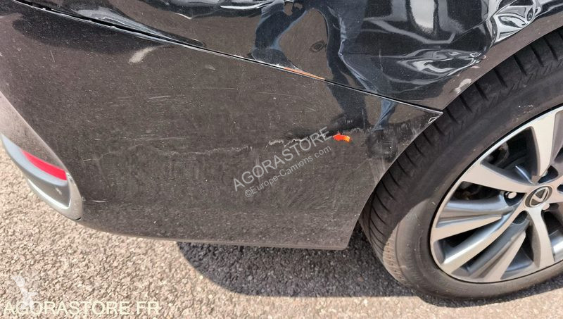 Véhicule utilitaire Lexus ES300H