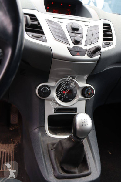 Furgoneta Ford
