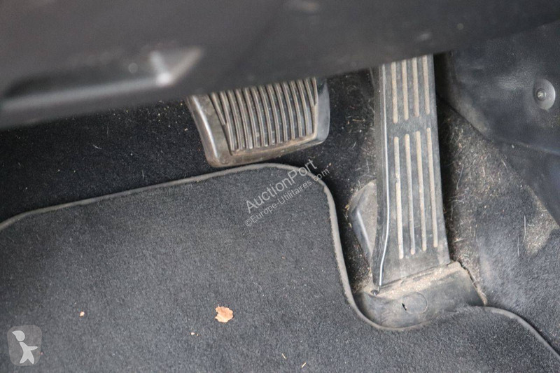 Véhicule utilitaire KIA  cee'd