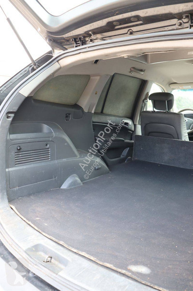 Véhicule utilitaire Ssangyong M200 2WD AUT. HR
