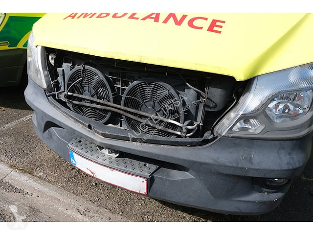 Лекотоварен автомобил Mercedes