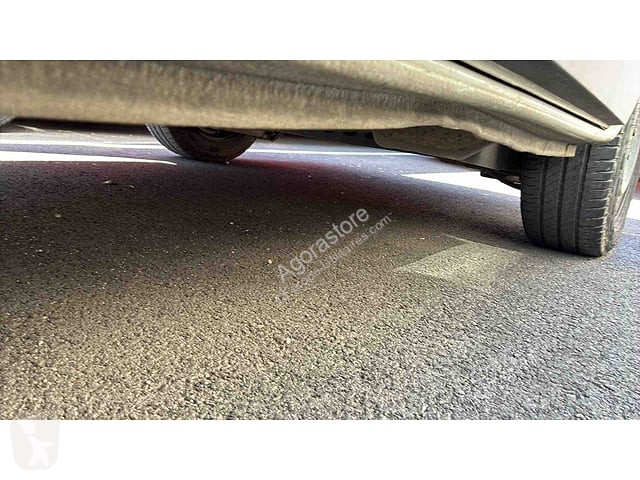 Лекотоварен автомобил Renault TRAFIC