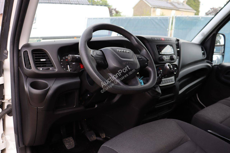 Iveco  35C14 van