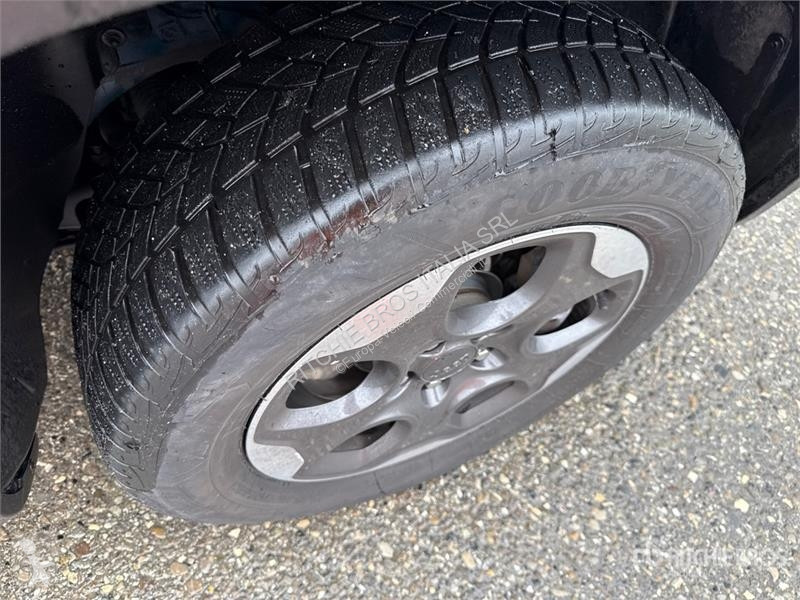 Furgoneta Jeep 4WD SUV