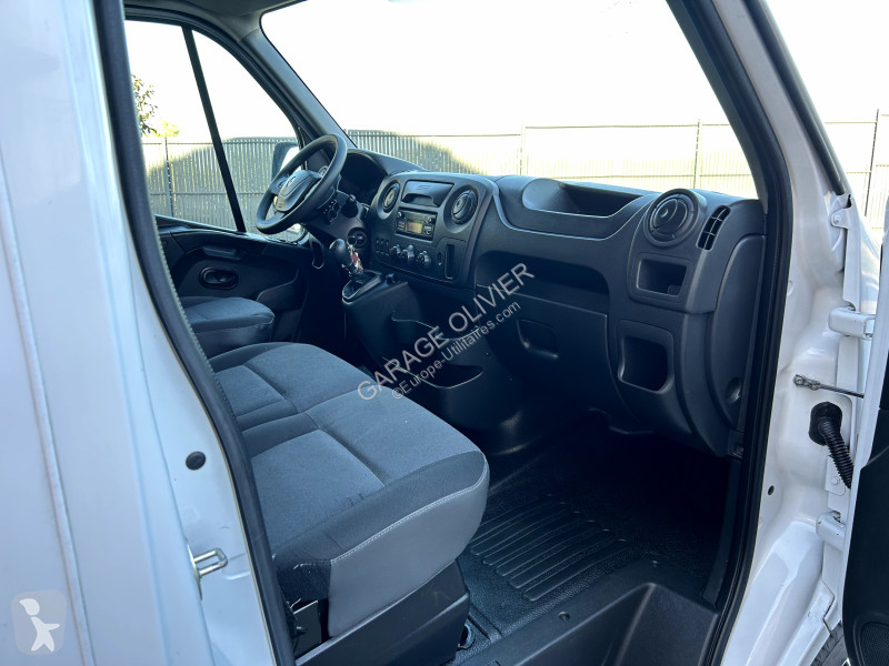 Коммерческий автомобиль Renault Benne F3500 L2...