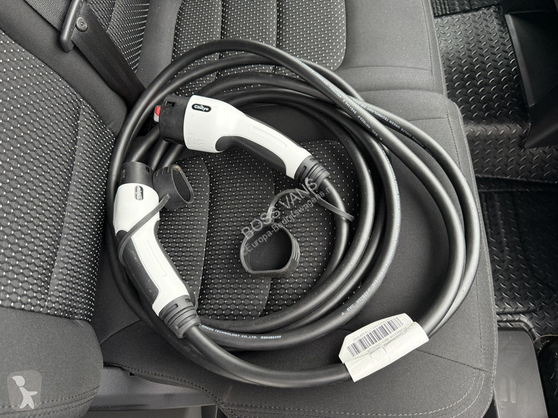 Furgoneta Maxus 77kWh 204PK Nieuw model!...
