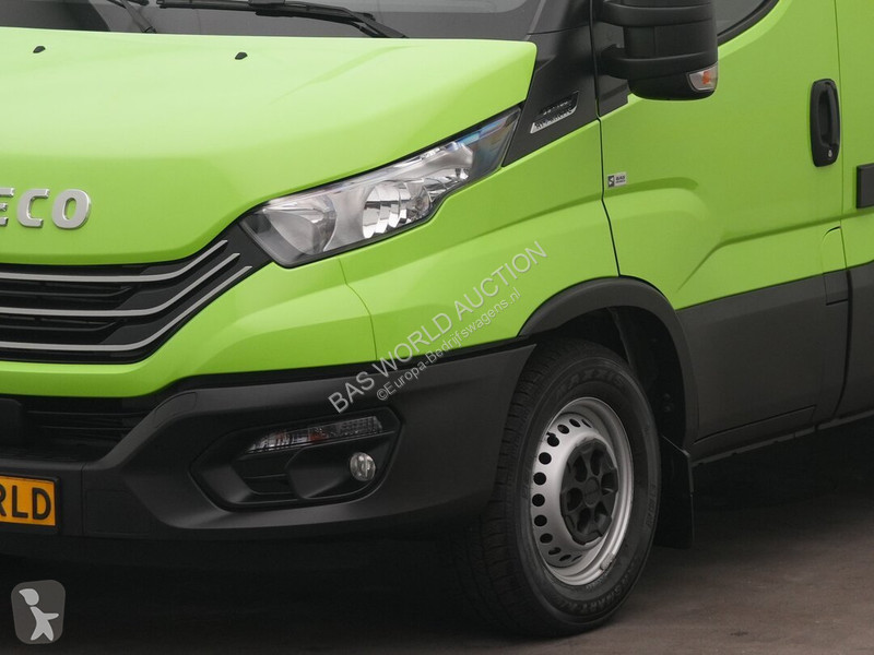 Furgoneta Iveco 35S16