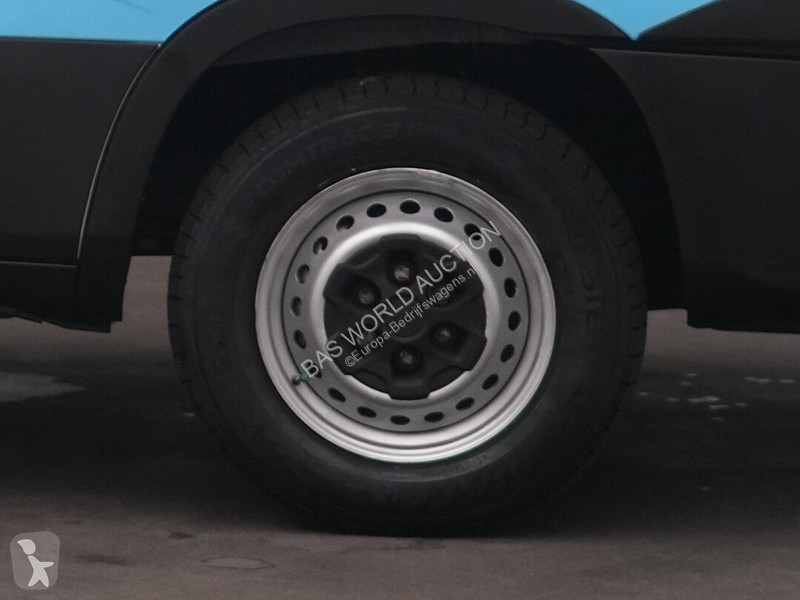 Furgoneta Iveco 35S16