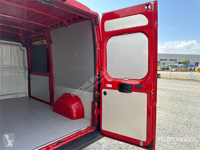 Veículo utilitário Fiat 33 MH2 2.3 MJT 160CV...