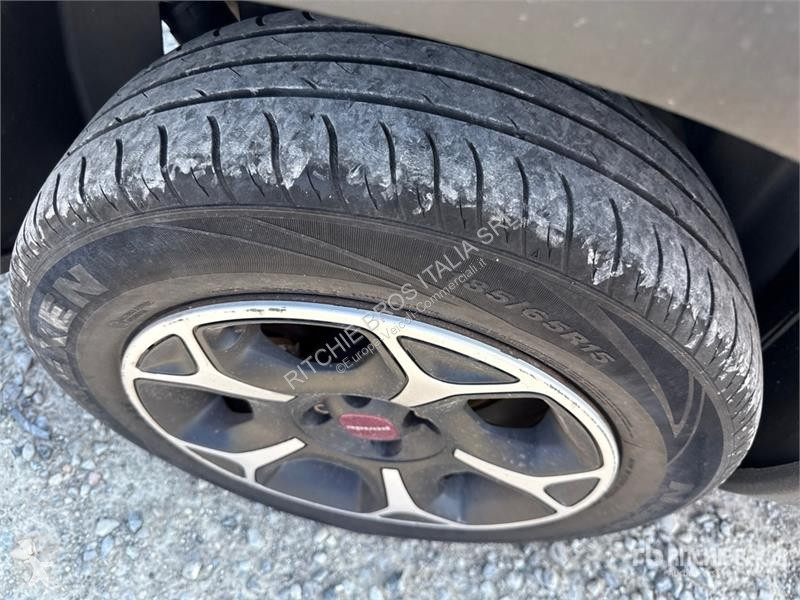 Veículo utilitário Fiat 4X4 Cross Automobile