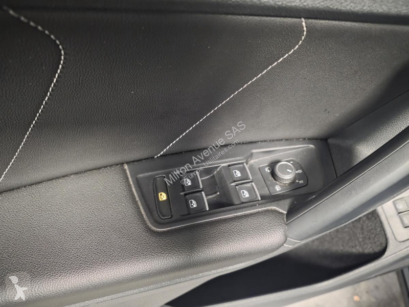 Véhicule utilitaire Volkswagen STELVIO 2.2 D -...